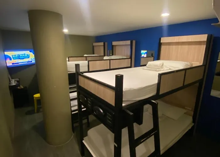 Hotel Felicity Island